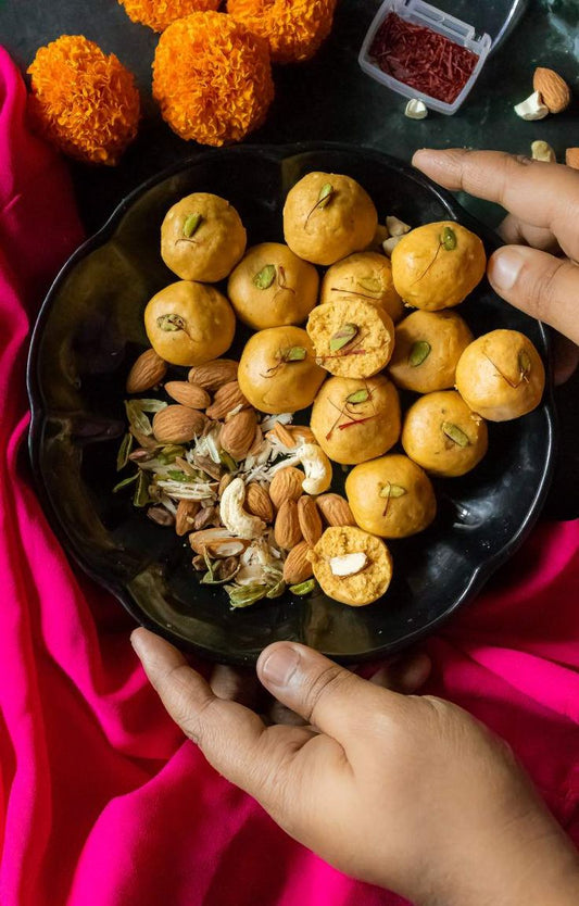 Ghee Besan Laddu
